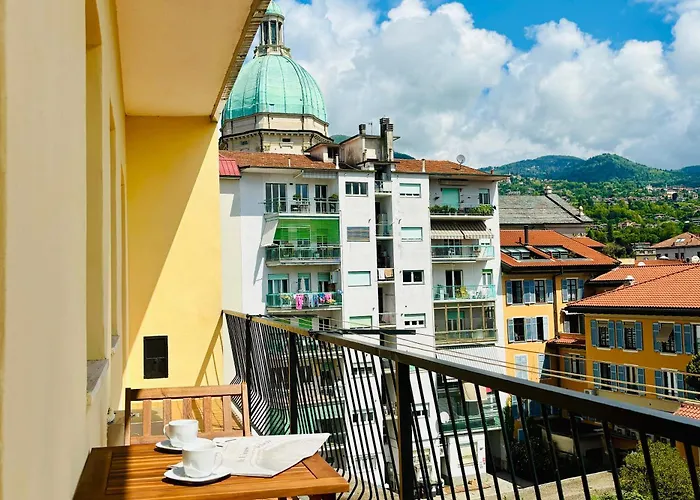Διαμέρισμα In Centro Citta Con Vista Sul